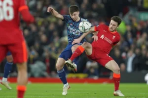 เกมรุกฝืด ลิเวอร์พูล