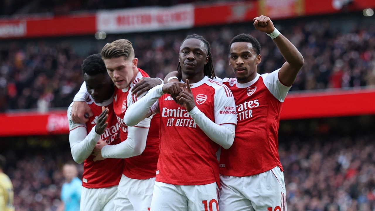 ลุ้นตามรอยชุดไร้พ่าย อาร์เซน่อล นำฝูง สร้างความฝันใหม่ของแฟนบอล