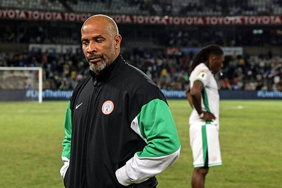 เอริค เชลเล่ เส้นทางโค้ชผู้พลิกเกมฟุตบอลแอฟริกา